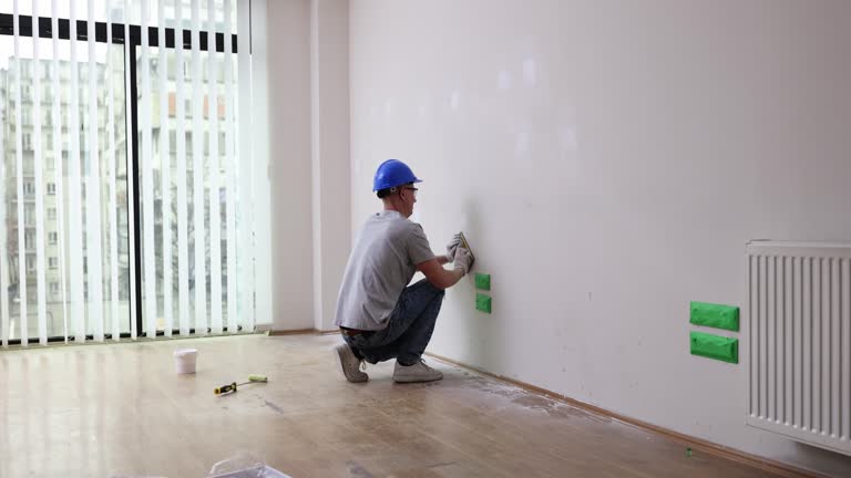 Best Wallpaper Removal and Painting  in Fair Plain, MI